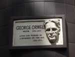 Orwell's time as a bookseller is commemorated with this plaque in Hampstead (© ceridwen, CC BY-SA 2.0)